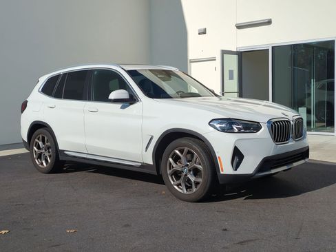 Certified 2023 BMW X3 sDrive30i w/ Premium Package image 2
