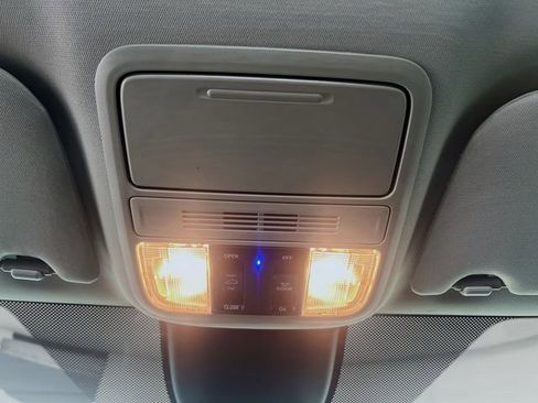 Used 2025 Honda Odyssey Touring image 20
