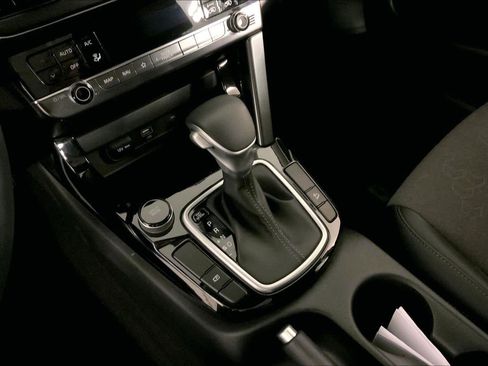 Certified 2026 Kia Seltos S FWD image 16