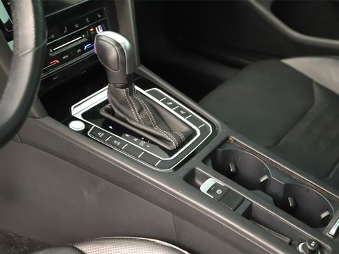 Used 2021 Volkswagen Arteon SEL Premium image 17