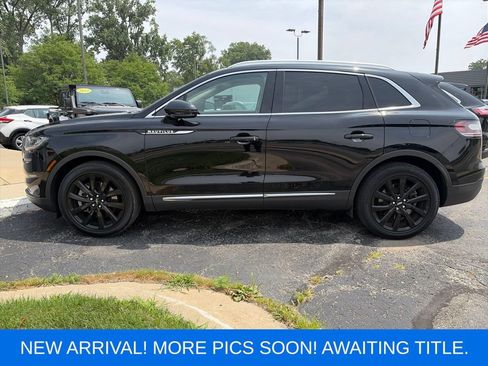 Used 2024 Lincoln Nautilus Reserve w/ Equipment Group 202A AWD/4WD image 2
