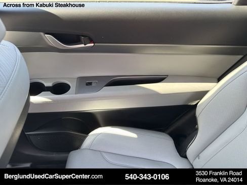 Used 2024 Hyundai Palisade SEL image 33