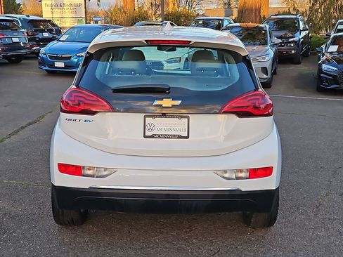 Used 2019 Chevrolet Bolt LT image 6
