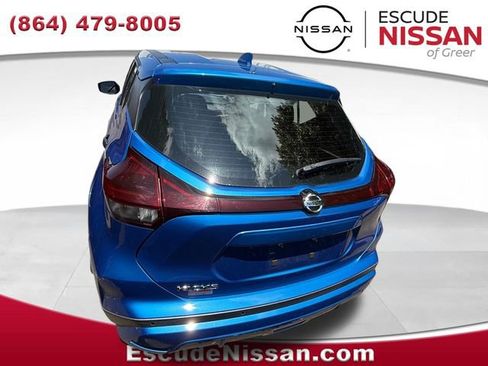 Certified 2021 Nissan Kicks S FWD image 7