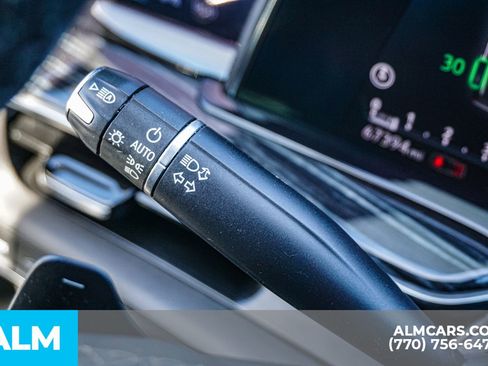 Used 2021 Cadillac Escalade Sport w/ Driver Assist Tech Package image 34