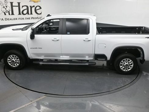 Used 2025 Chevrolet Silverado 2500 LT w/ Convenience Package AWD/4WD image 41