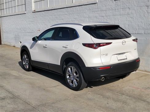 Used 2023 MAZDA CX-30 AWD 2.5 S w/ Preferred Package image 4