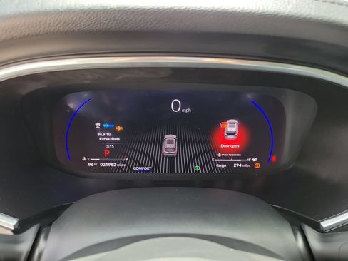 Used 2025 Acura MDX FWD image 26