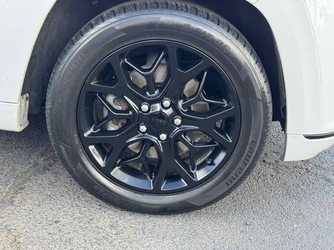 Used 2021 Jeep Grand Cherokee Limited X RWD image 6