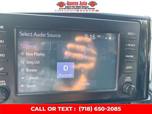 Used 2019 Toyota RAV4 LE w/ All Weather Liner Package AWD/4WD image 38
