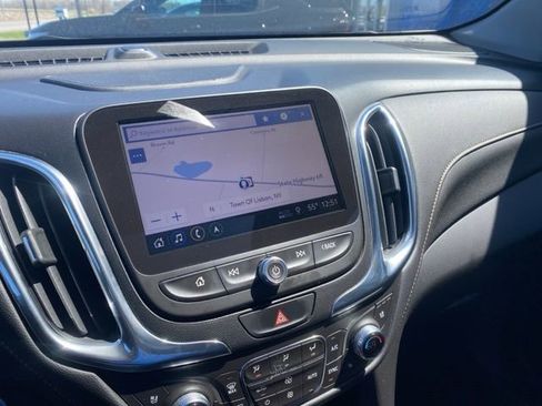 Used 2019 Chevrolet Equinox Premier AWD/4WD image 12