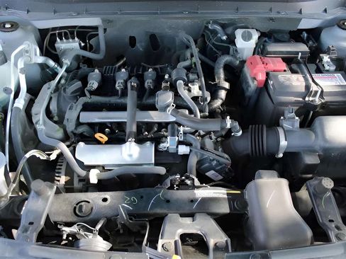 Used 2024 Nissan Kicks SR w/ SR Premium Package FWD image 15