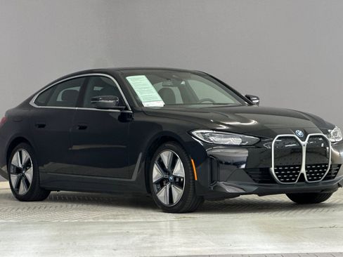Certified 2024 BMW i4 eDrive40 w/ Convenience Package RWD image 6