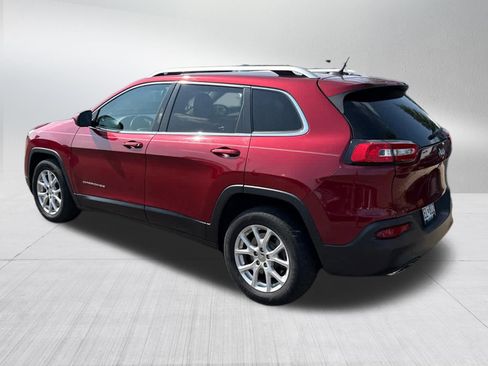 Used 2015 Jeep Cherokee Latitude w/ Comfort/Convenience Group FWD image 3