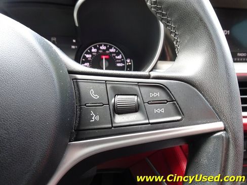 Used 2018 Alfa Romeo Stelvio Ti AWD/4WD image 23
