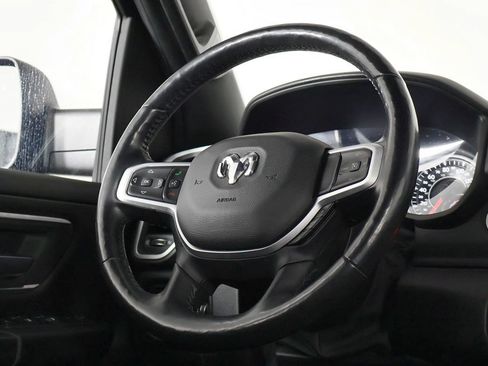 Used 2020 RAM 1500 Big Horn AWD/4WD image 24