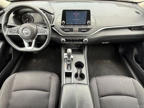 Used 2020 Nissan Altima 2.5 S FWD image 16