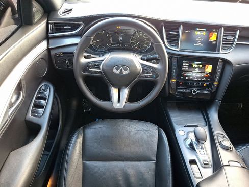 Certified 2023 INFINITI QX55 Luxe w/ Cargo Package image 11