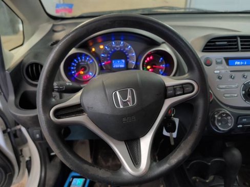Used 2012 Honda Fit image 32