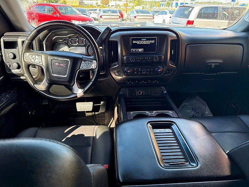 Used 2018 GMC Sierra 1500 SLT AWD/4WD image 11