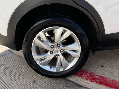 Used 2025 Buick Encore GX Preferred image 9