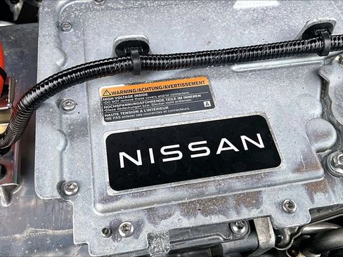 Used 2024 Nissan Ariya AWD image 30