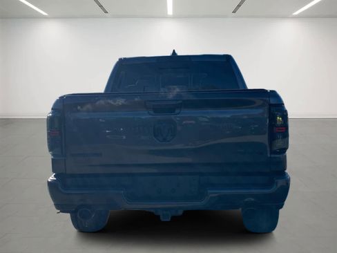 Used 2022 RAM 1500 Big Horn image 5