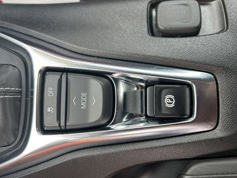 Used 2023 Chevrolet Camaro SS image 18