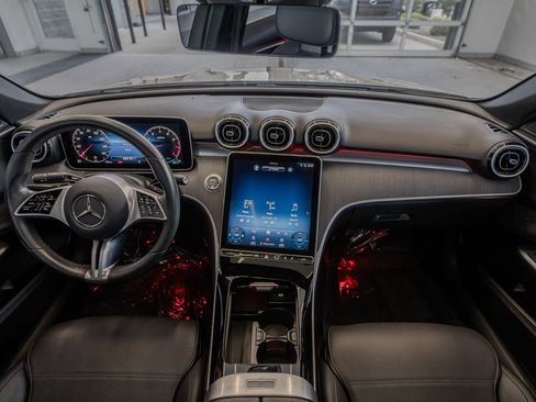 Used 2024 Mercedes-Benz C 300 Sedan image 8