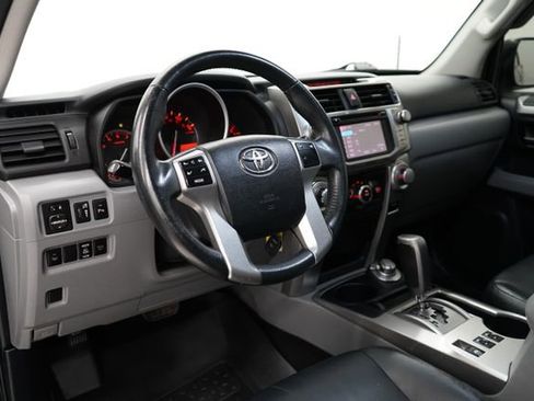 Used 2013 Toyota 4Runner SR5 w/ Premium Pkg AWD/4WD image 14