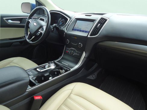Used 2020 Ford Edge SEL w/ Convenience Package AWD/4WD image 28
