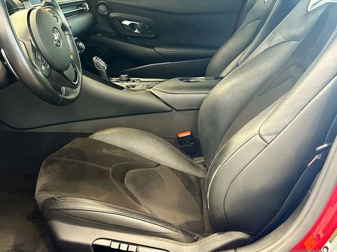 Used 2022 Toyota Supra RWD image 18