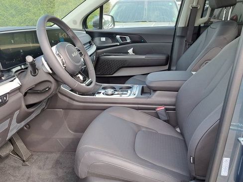 New 2026 Kia Carnival SX Prestige FWD image 12