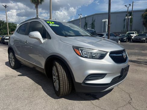 Used 2017 Buick Encore Preferred FWD image 3
