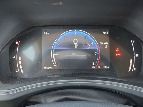 Used 2024 Toyota Grand Highlander FWD image 23