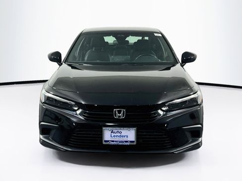 Used 2023 Honda Civic Sport image 2