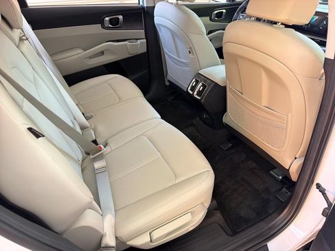 Used 2024 Kia Sorento S w/ Panoramic Sunroof Package AWD/4WD image 31