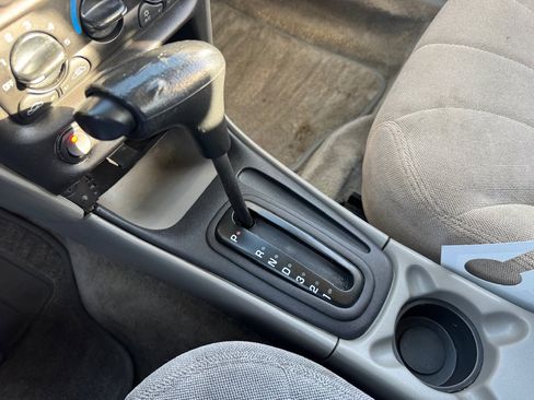 Used 2005 Chevrolet Malibu Classic image 20