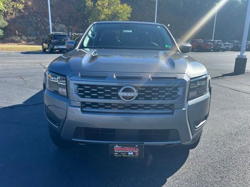 New 2026 Nissan Frontier SV w/ SV Convenience Package AWD/4WD image 2
