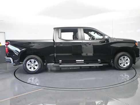 Used 2024 Chevrolet Silverado 1500 LT RWD image 7