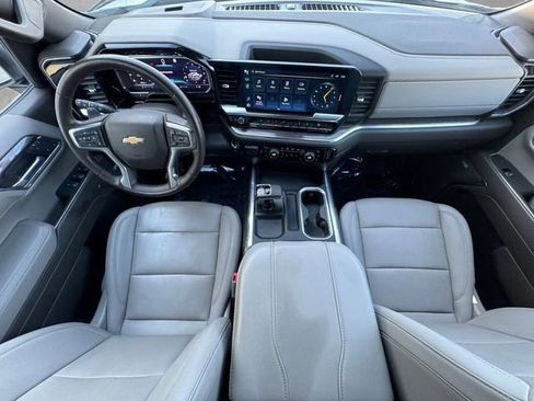 Certified 2023 Chevrolet Silverado 1500 LTZ AWD/4WD image 17