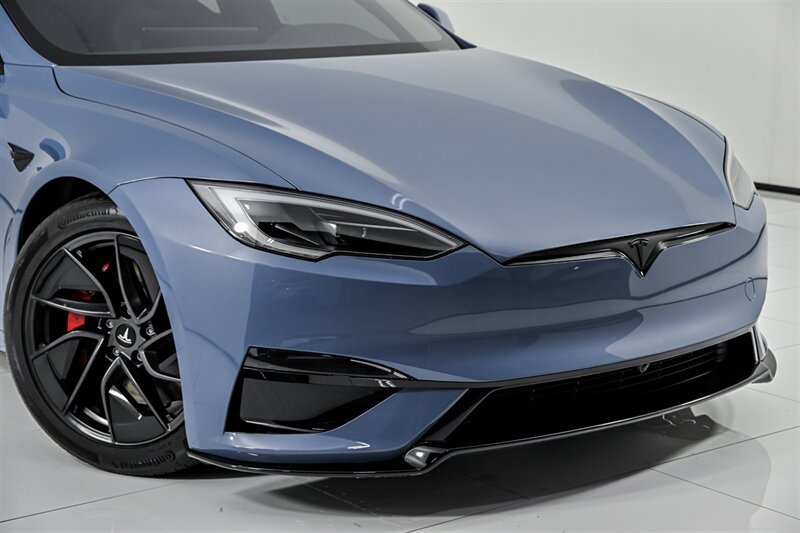 Used 2026 Tesla Model S Plaid AWD/4WD image 2