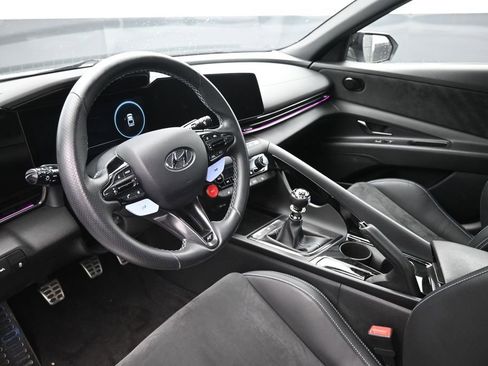 Used 2022 Hyundai Elantra N FWD image 22