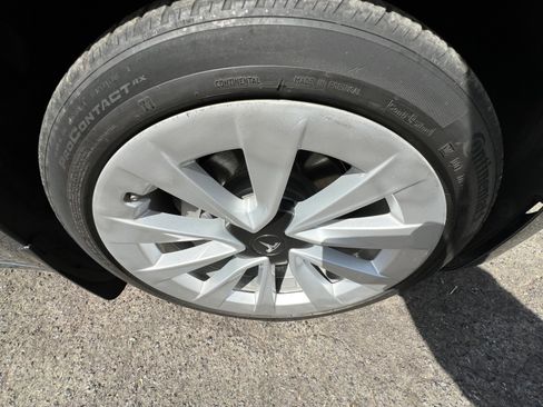 Used 2022 Tesla Model 3 Long Range image 27