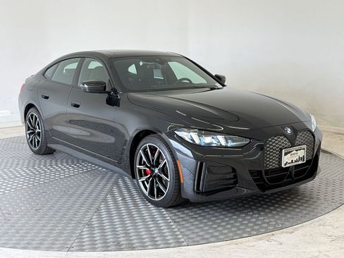 New 2026 BMW i4 xDrive40i w/ M Sport Package AWD/4WD image 7