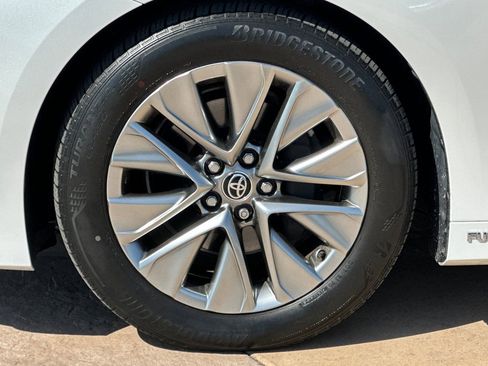 Certified 2021 Toyota Mirai w/ Advanced Technology Package RWD image 33