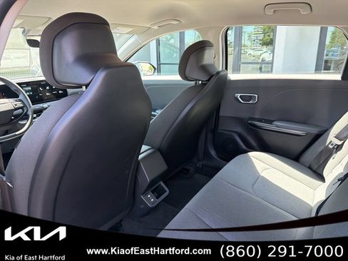 Used 2025 Kia K4 FWD image 19