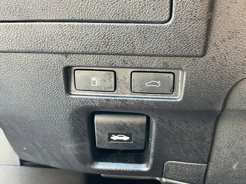 Used 2024 Lexus ES 350 w/ Accessory Package (Z1) FWD image 37