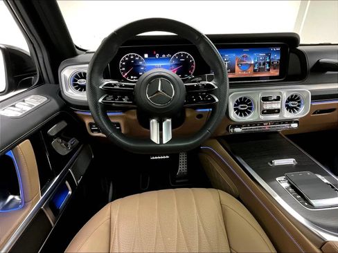 Used 2025 Mercedes-Benz G 550 image 20