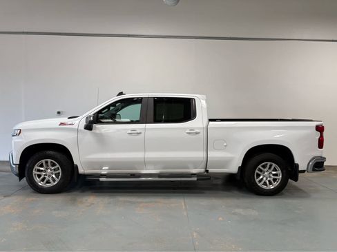 Used 2019 Chevrolet Silverado 1500 LT w/ All-Star Edition AWD/4WD image 2